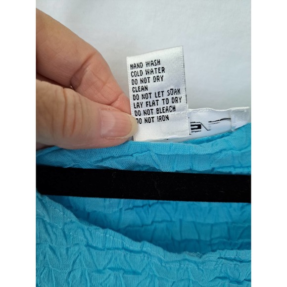 Rafael Top. Size Small Shirt in Turquoise Blue with Long Sleeves - Picture 4 of 6